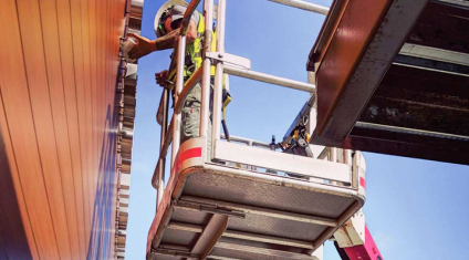 <p>Водосточная система:</p>
<p>монтаж водосточных труб, желобов, козырьков, колен, отливов и многое другое.</p>