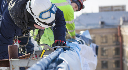 <p>Монтаж видеонаблюдения:</p>
<p>монтаж и демонтаж камер видеонаблюдения альпинистами.</p>